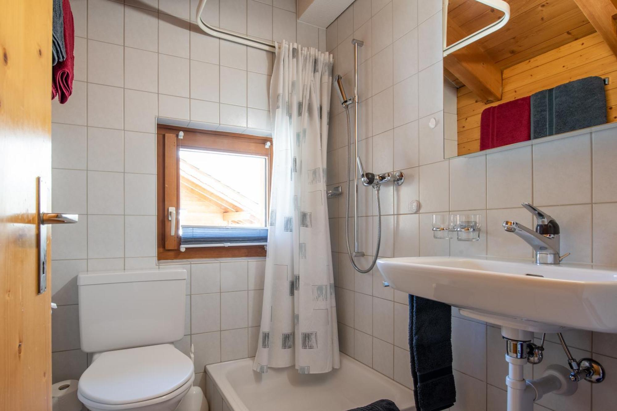 Appartement Haus Avalanche à Saas Fee Chambre photo